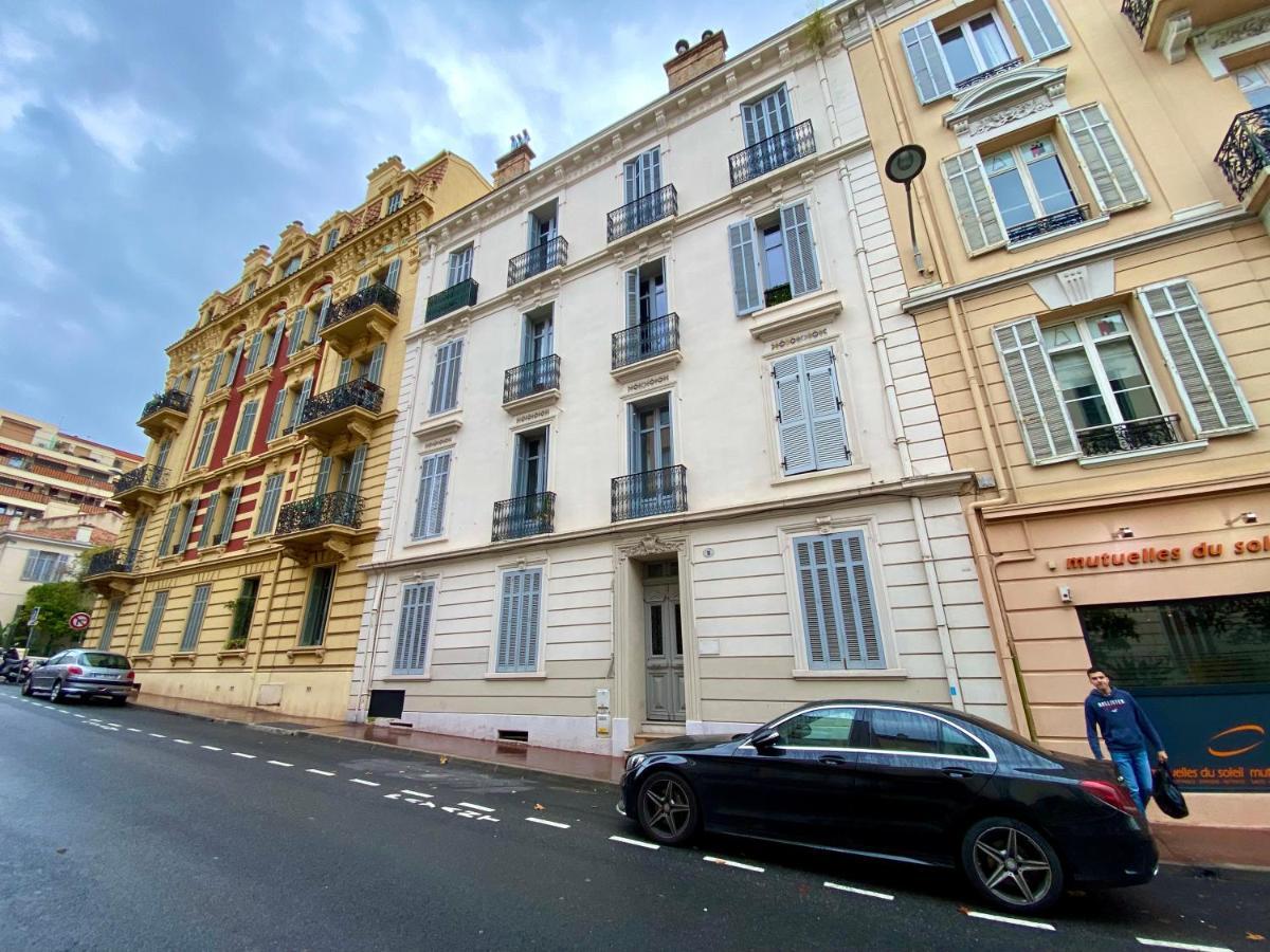 Deux Pieces Proche Palais Et Plages 戛纳 外观 照片